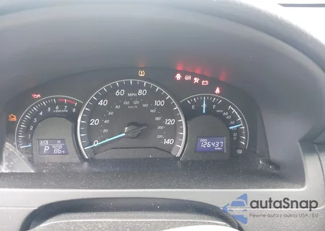 2013 Toyota Camry Le z USA, uszkodzony, nr VIN 4T4BF1FK1DR284146